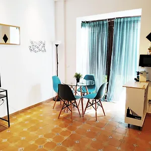 Style El Patio Triana Sewilla