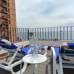 ático Primera Linea Marina , Fuengirola España