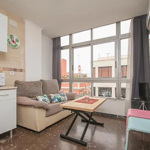 Apartamento Muy Centrico, Tranquilo Y Acogedor **a/c-wifi**, Sevilla