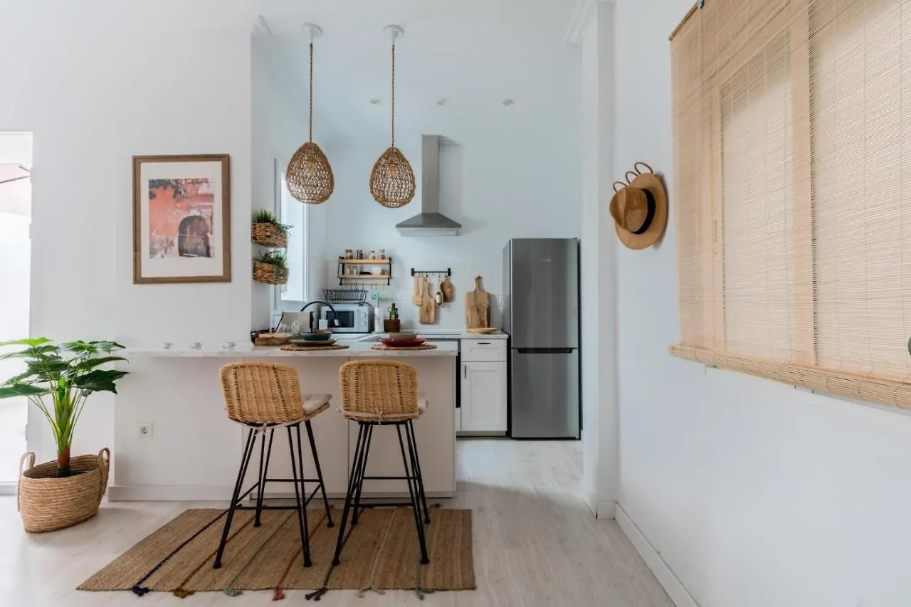 Oasis Con Patio Y Encanto En Centro Sevilla Apartman