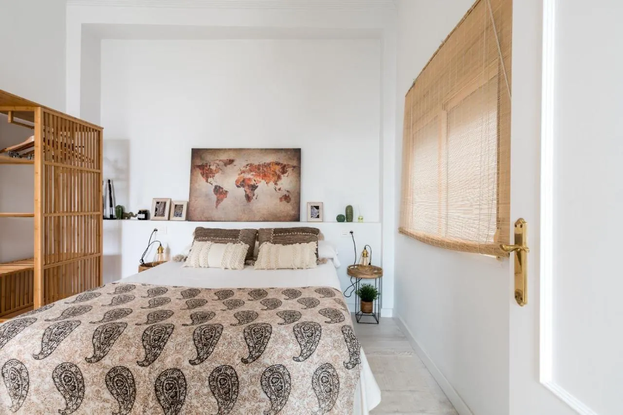 Oasis Con Patio Y Encanto En Centro Sevilla Seville